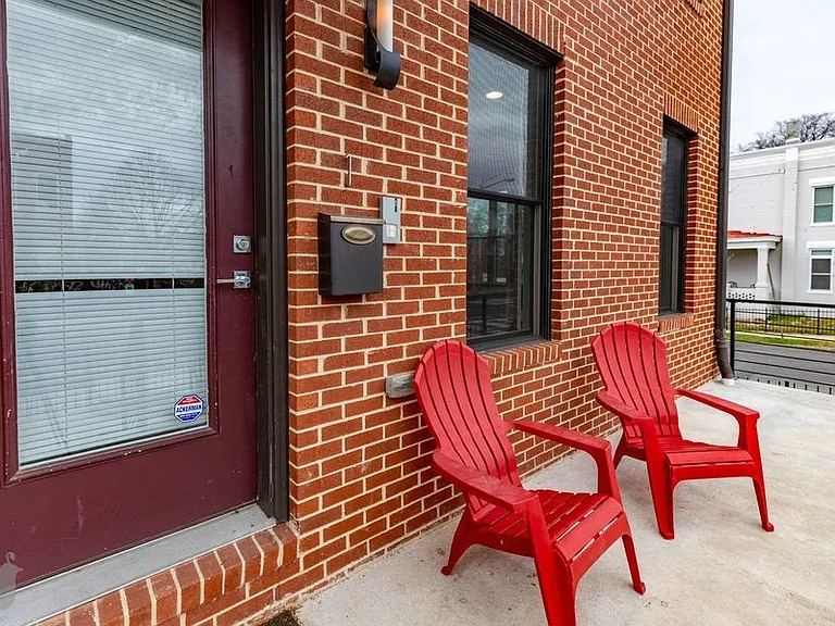 1330 Montello Ave NE #1 — Photo 6