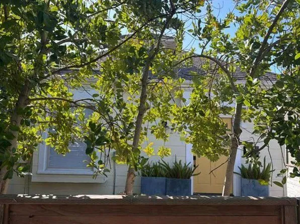 2728 12th Ave, Oakland, CA 94606