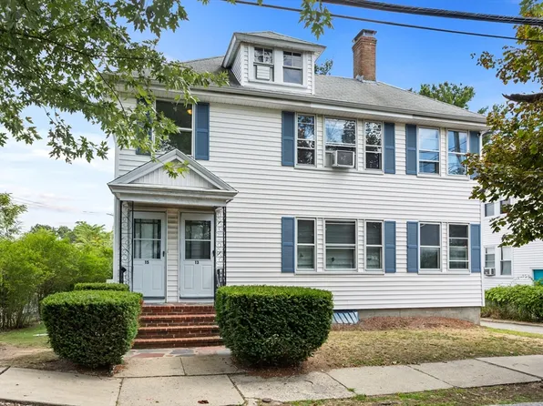 15 Brookdale Rd Unit 15, Arlington, MA 02474