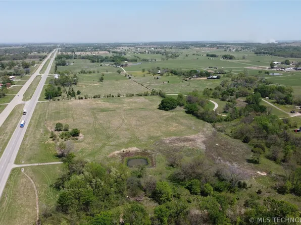 12246 Us Highway 75, Dewey, OK 74029