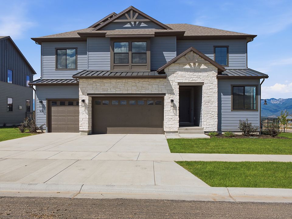 934 S Romney Road
