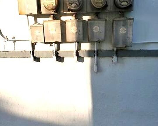4th image of 901 S Catalina St