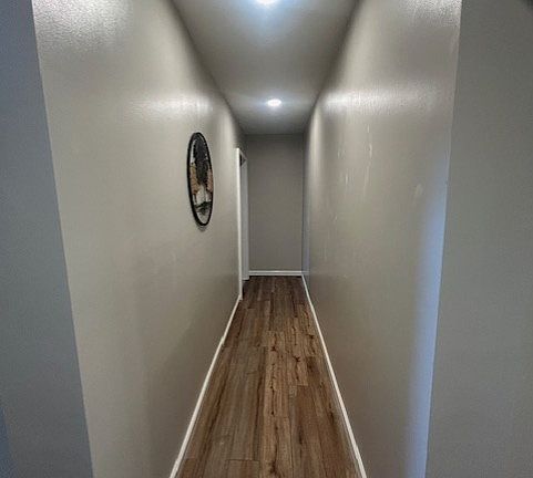 3rd image of 1528 Lynn Garden Dr #5