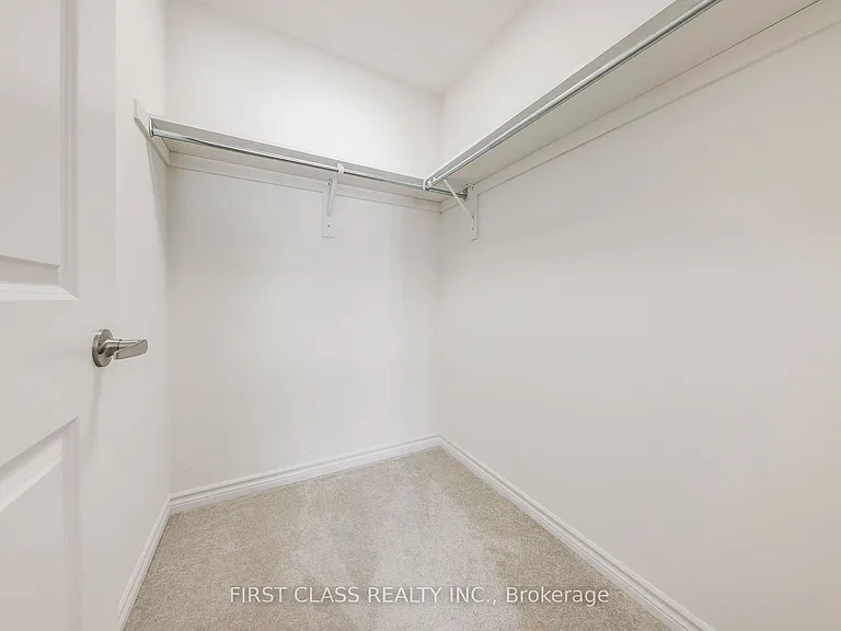 22 Massachusetts Ln — Photo 17