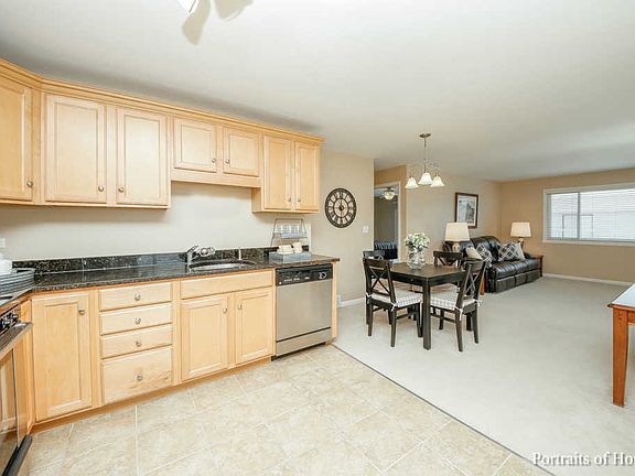 4th image of 123 Brewster Ct APT A
