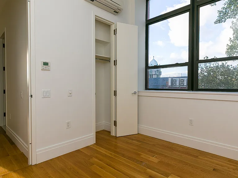 17 Monitor St #1H — Photo 12