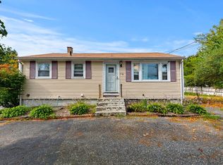936 East St, Tewksbury, MA 01876