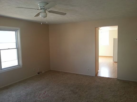 4th image of 1603 Avenue H