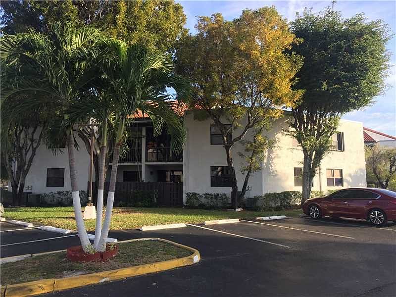 1st image of 9427 Fontainebleau Blvd #20934