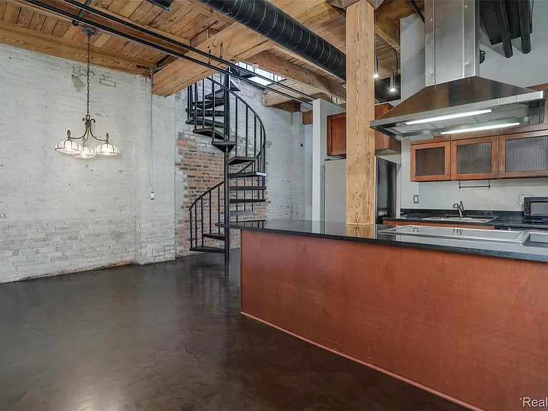 6533 E Jefferson Ave #413W — Photo 10