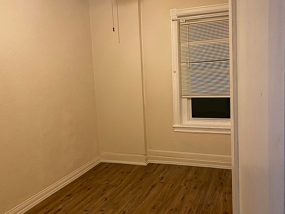 2nd image of 1004 Hanover Ave APT 1