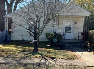 105 Harris Pl, Danville, VA 24541