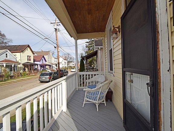 3rd image of 3028 Cinnamon St