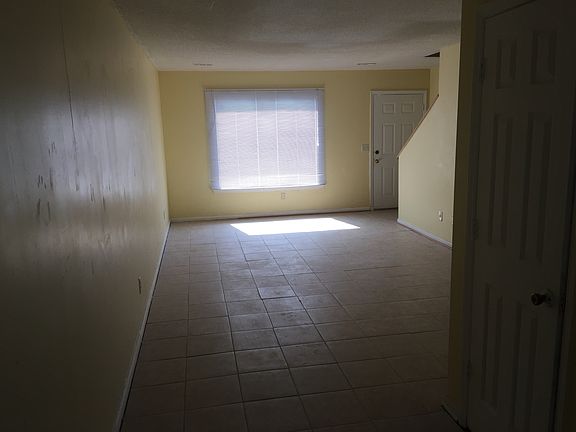 3rd image of 107-4 Shiloh Dr