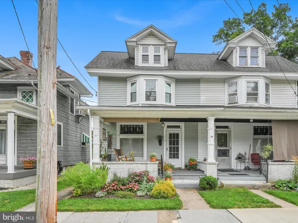 211 E Main St, Adamstown, PA 19501