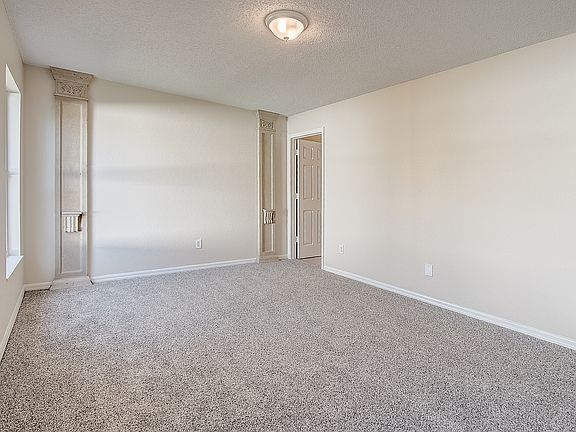4th image of 1130 Kempton Chase Pkwy