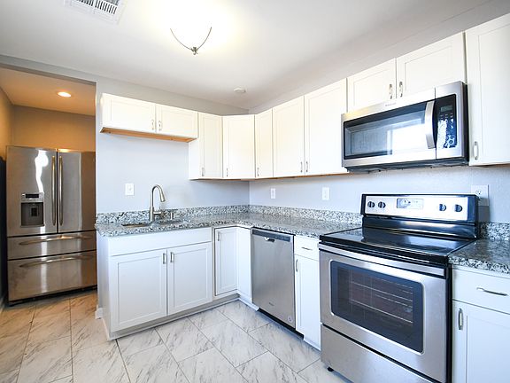 2nd image of 1740 Louisa St #4