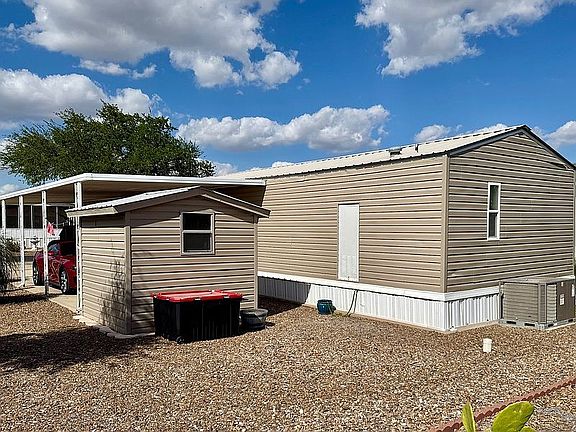 5th image of 3028 Azteca Dr