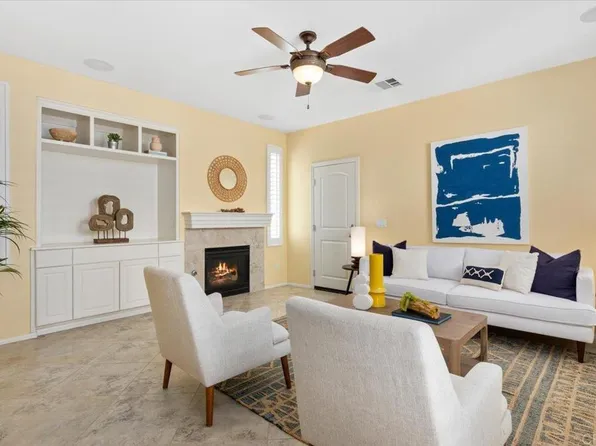 31866 Domenoe Way, Temecula, CA 92592