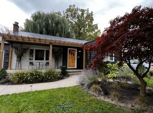 725 Seneca St, Lewiston, NY 14092
