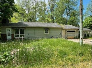 5662 W Palestine 2nd St, Mentone, IN 46539
