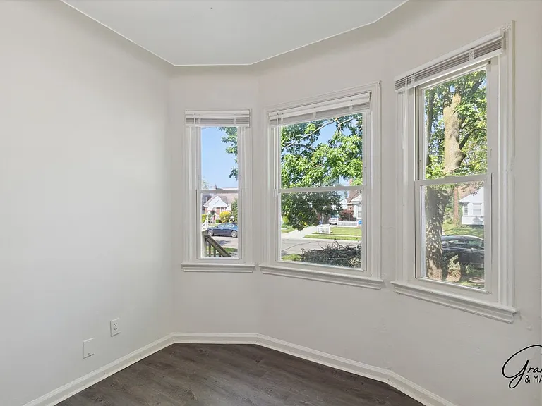 9108 Archdale St — Photo 8