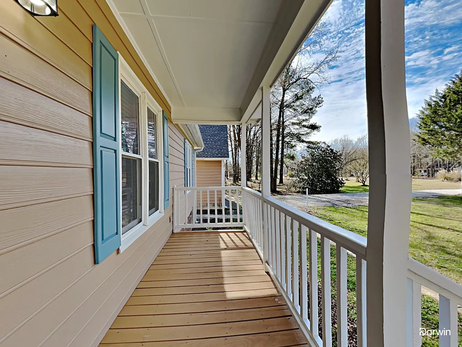 3 bed, 2.0 bath, 1312 sqft, $1,985 — Photo 2