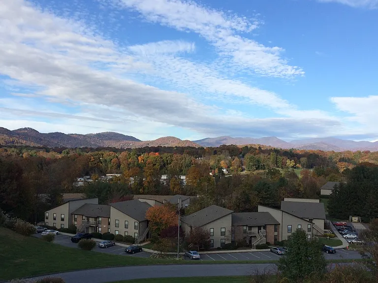 River Ridge — Photo 15