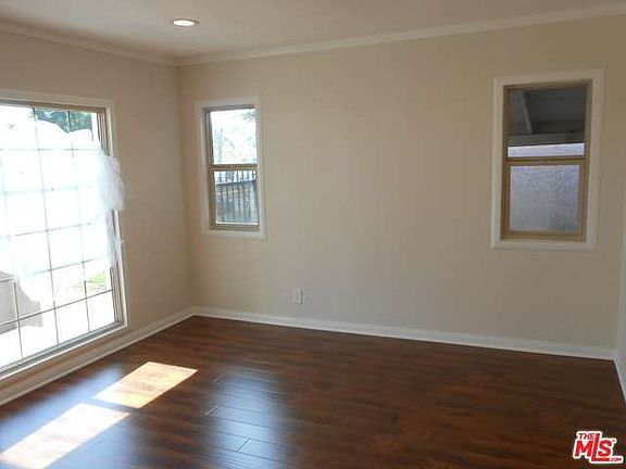 2nd image of 7519 Brighton Ave
