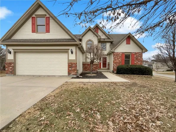 501 Fletcher Ct, Smithville, MO 64089