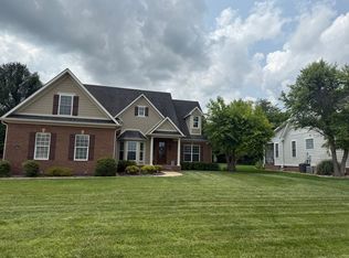 1425 Riva Ridge Ave, Bowling Green, KY 42104