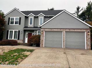 19712 Bennington Ct, West Linn, OR 97068