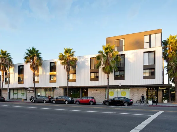 Abbot Lofts, 1645 Abbot Kinney Blvd #1B-1Ba-1150Sqft, Venice, CA 90291