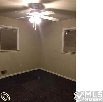 master bedroom.JPG