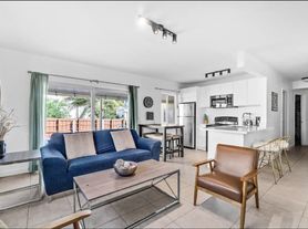 951 NW 22nd Pl, Miami, FL