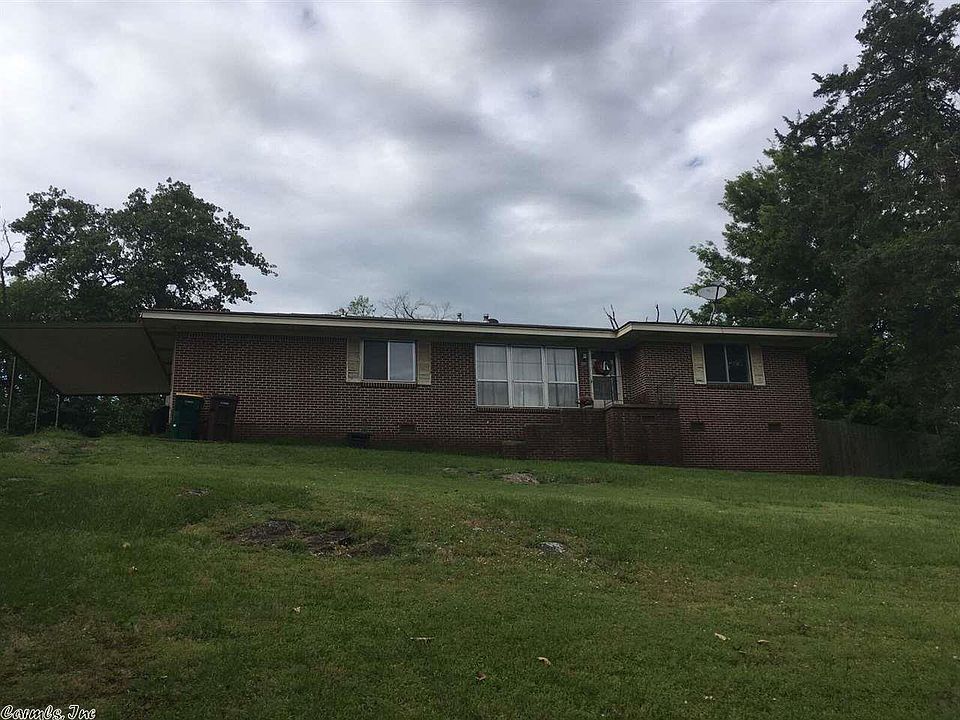 1st image of 106 Cedarcrest Dr