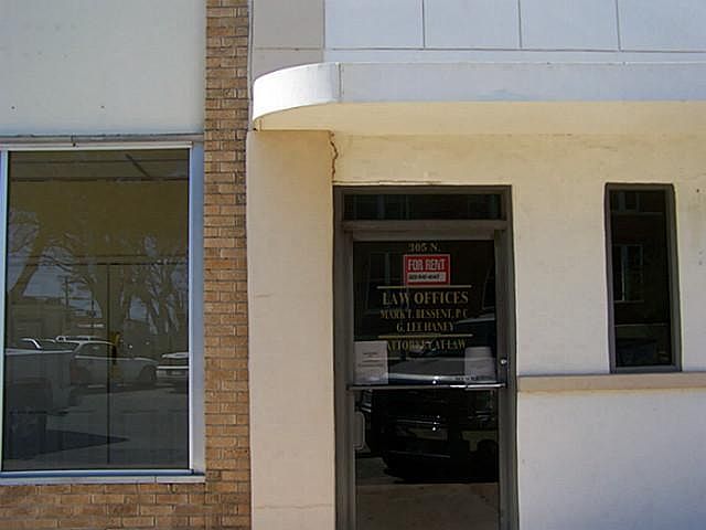 1st image of 305 N Center Ave