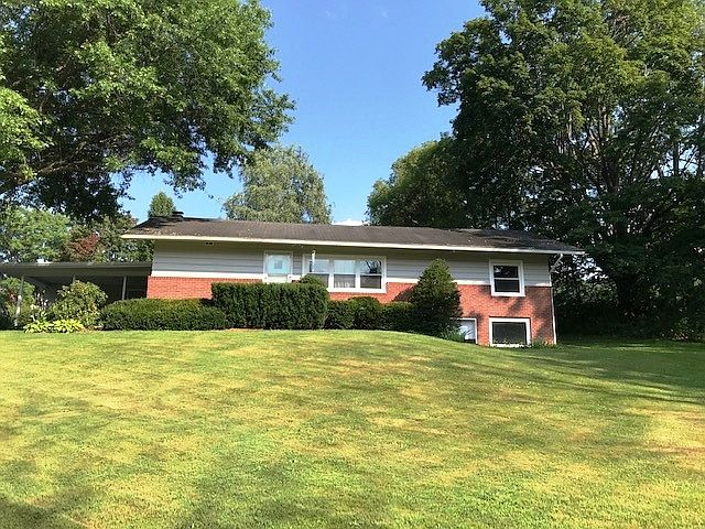 1st image of 114 Brookside Pl