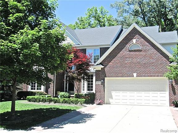 4th image of 1320 Welland Dr