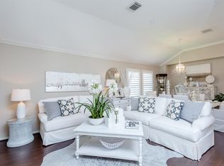 906 Pickett Hill Ln, Rosenberg, TX 77469
