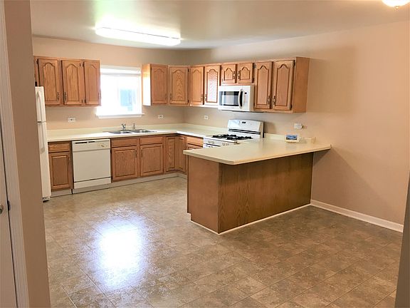 5th image of 516 Stilson St #2