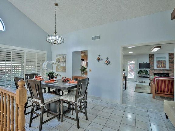 4th image of 32703 Dinuba Ct