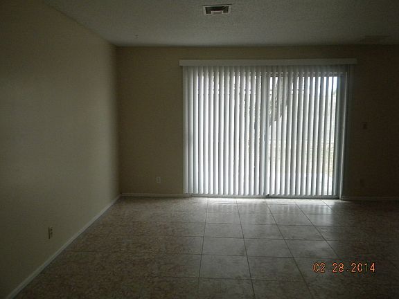 4th image of 1737 Kassabian Ave