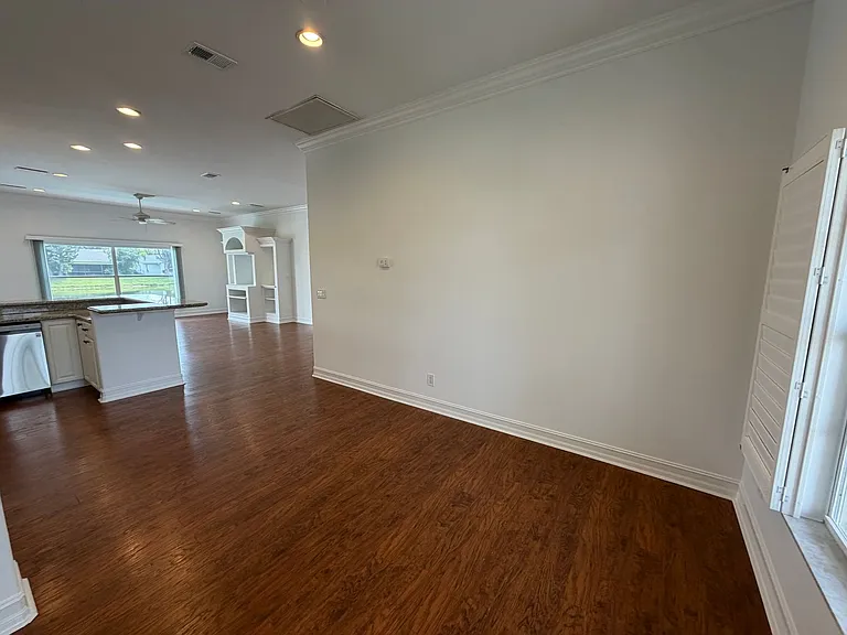 3425 Anton Ct — Photo 10