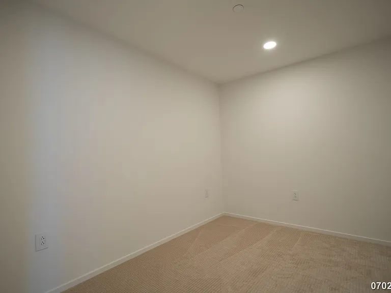 333 Ward Ave #1306 — Photo 20
