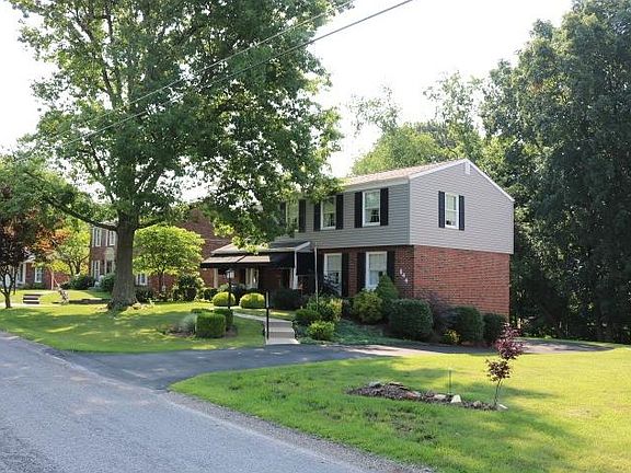 2nd image of 644 Vance Dr