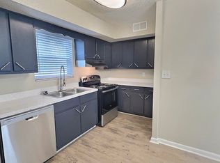 Carriage Hills Apartments, Pensacola, FL 32526