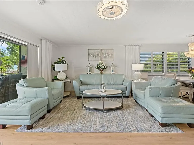 1400 Blue Point Ave #104 — Photo 37