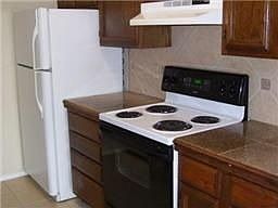 4th image of 17417 Red Oak Dr APT 132