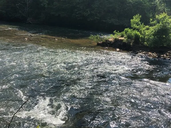 (undisclosed Address), Murphy, NC 28906